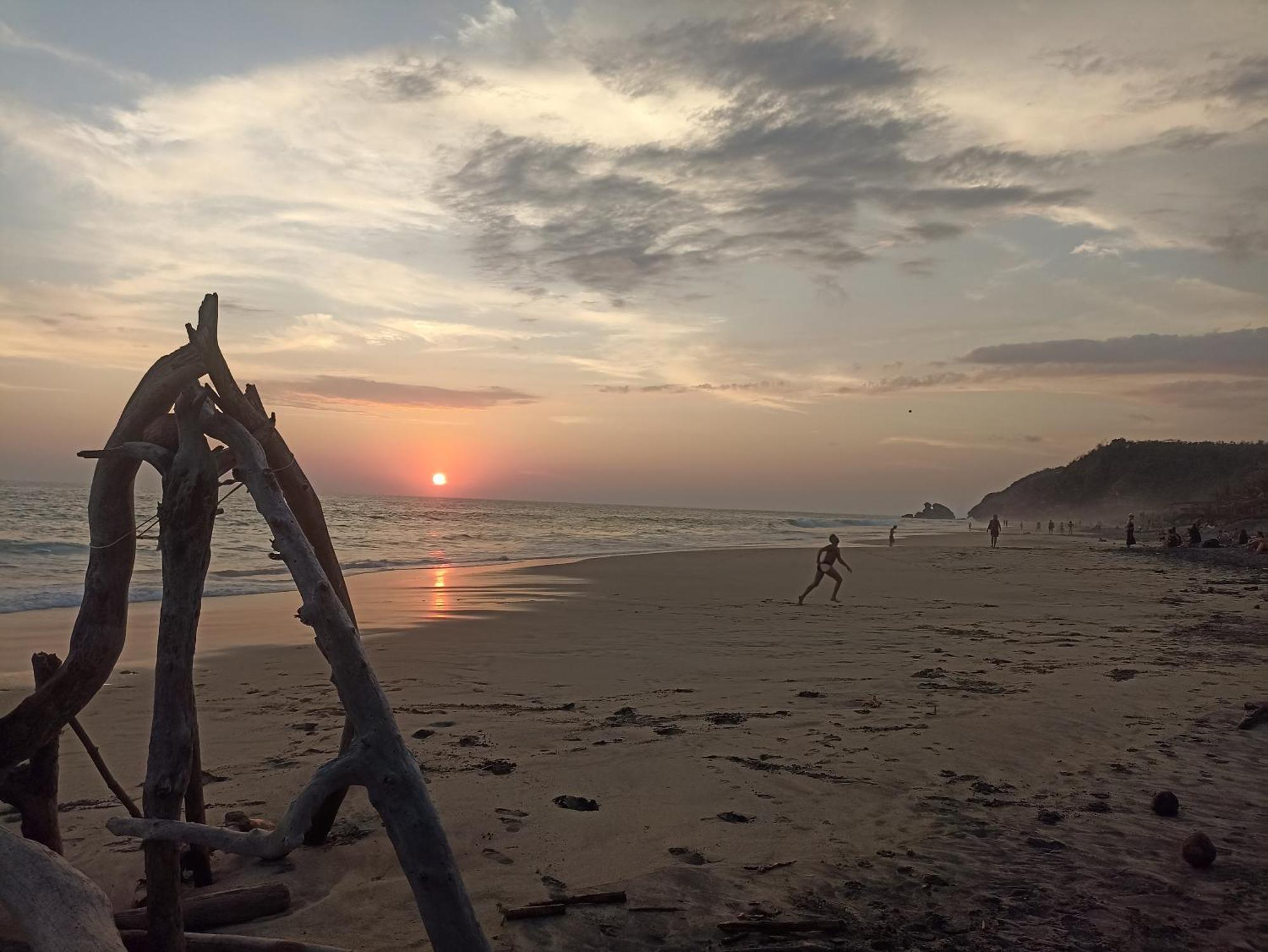 Hotel Punta Sur, Frente Al Mar Y El Atardecer Mazunte Exterior foto