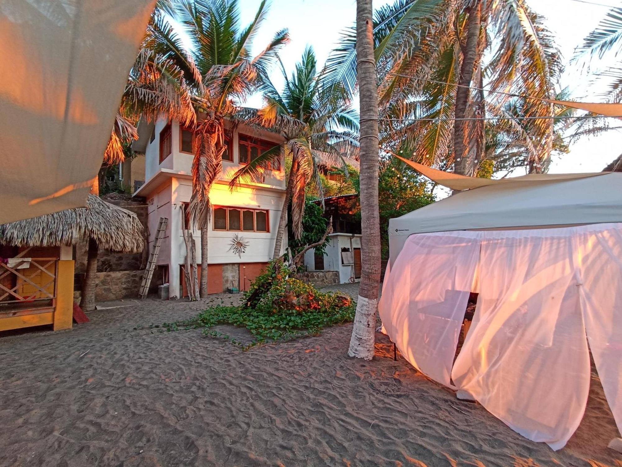Hotel Punta Sur, Frente Al Mar Y El Atardecer Mazunte Exterior foto